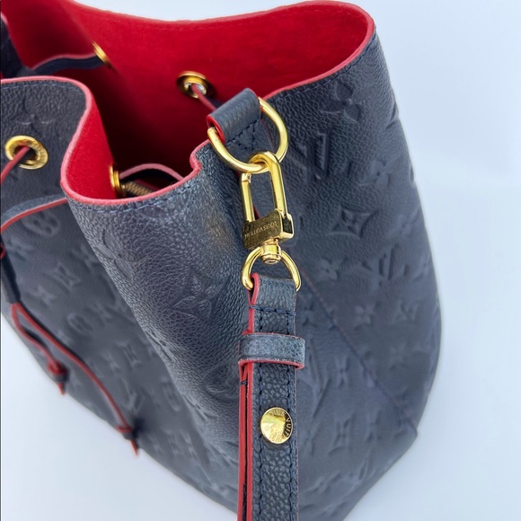 Louis Vuitton Neo Noe Bucket Shoulder Bag Empreinte Marine - Picture 4 of 16